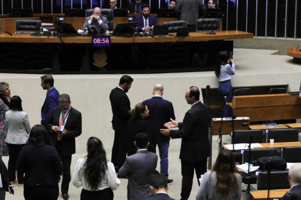 plenario-da-camara-repercute-derrubada-de-decreto-sobre-iof